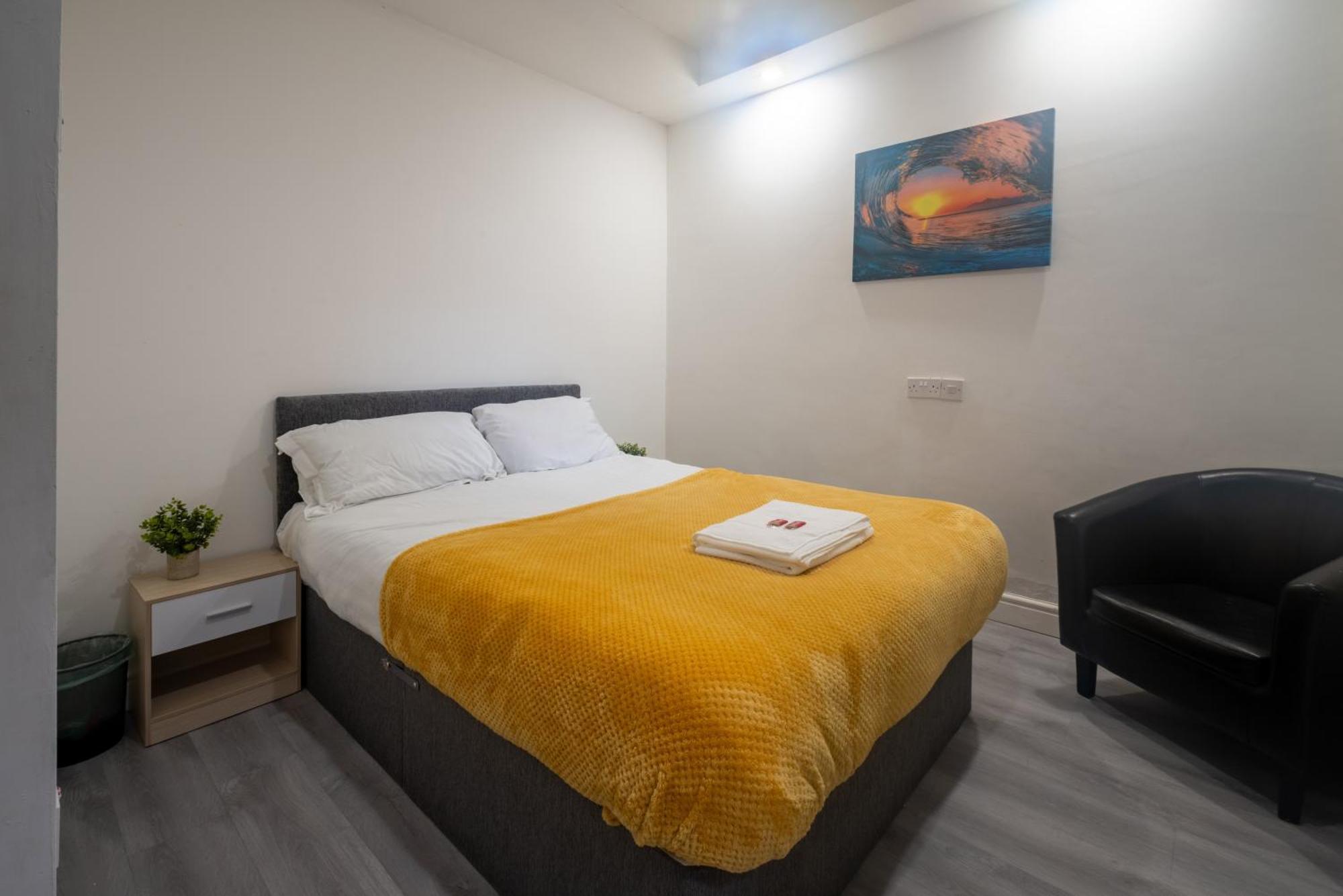 Driftwood Hotel 3*